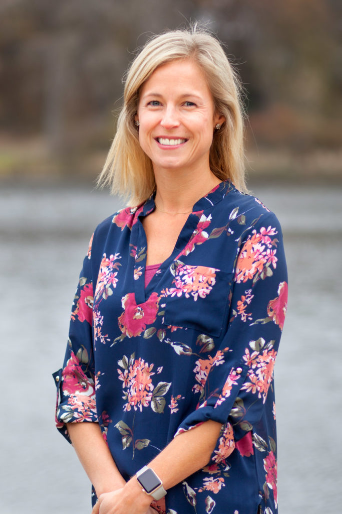 Nikki York - Consultant